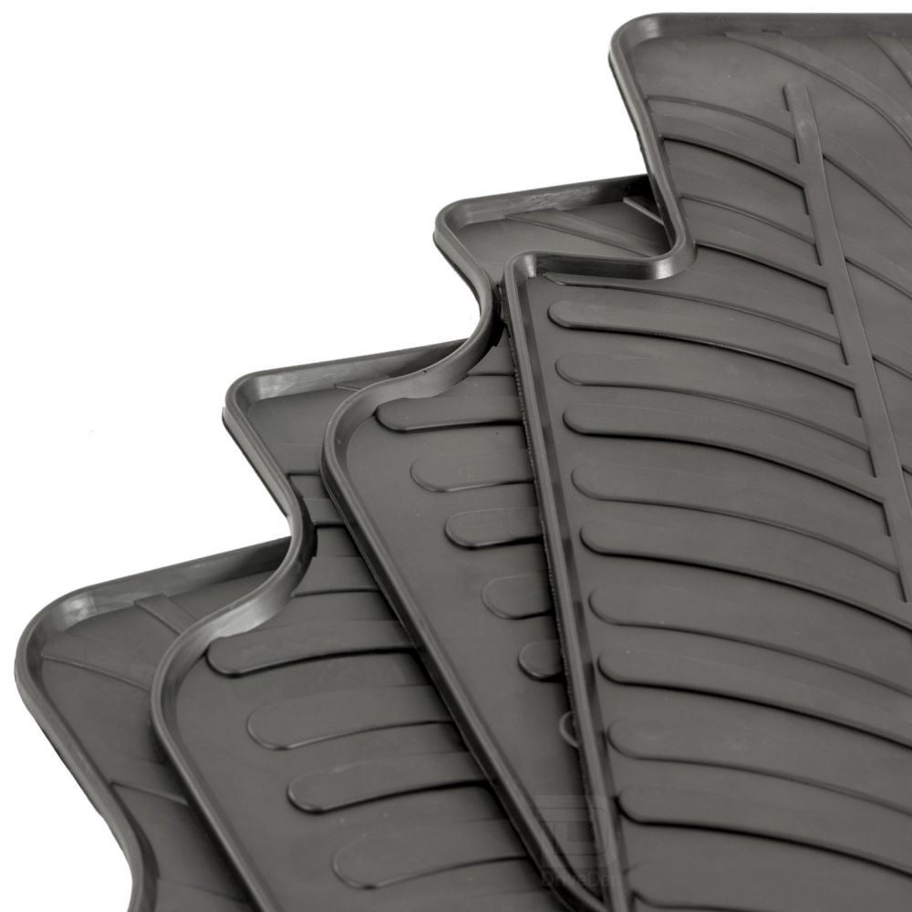 Tailored Black Rubber 4 Piece Floor Mat Set to fit Ford Focus Mk.3 2011 -  2014