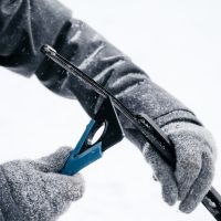 JUNIOR-IS Ice Scraper with Soft Snow Brush